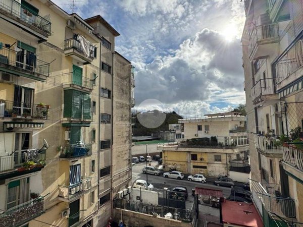 appartamento in vendita a Napoli in zona Capodimonte / Colli Aminei