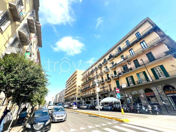 appartamento in vendita a Napoli in zona Vicaria