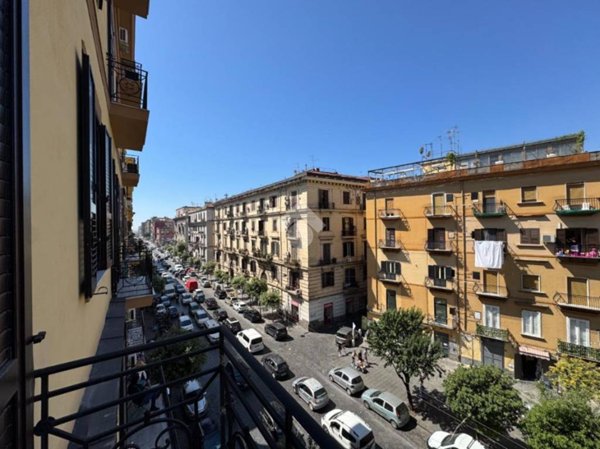 appartamento in vendita a Napoli in zona Pendino / San Giuseppe