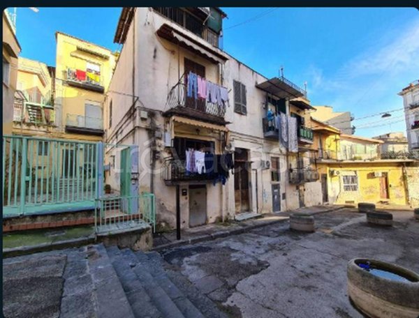 appartamento in vendita a Napoli in zona Capodichino