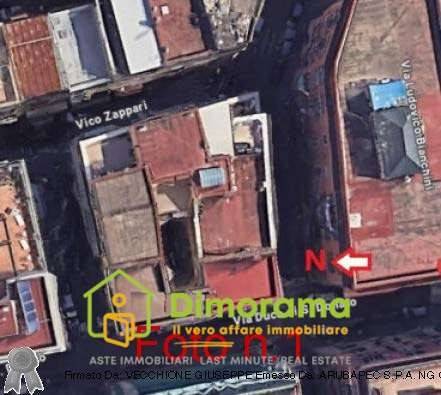 appartamento in vendita a Napoli in zona Pendino / San Giuseppe