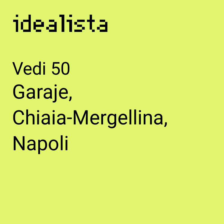 casa semindipendente in vendita a Napoli in zona Chiaia