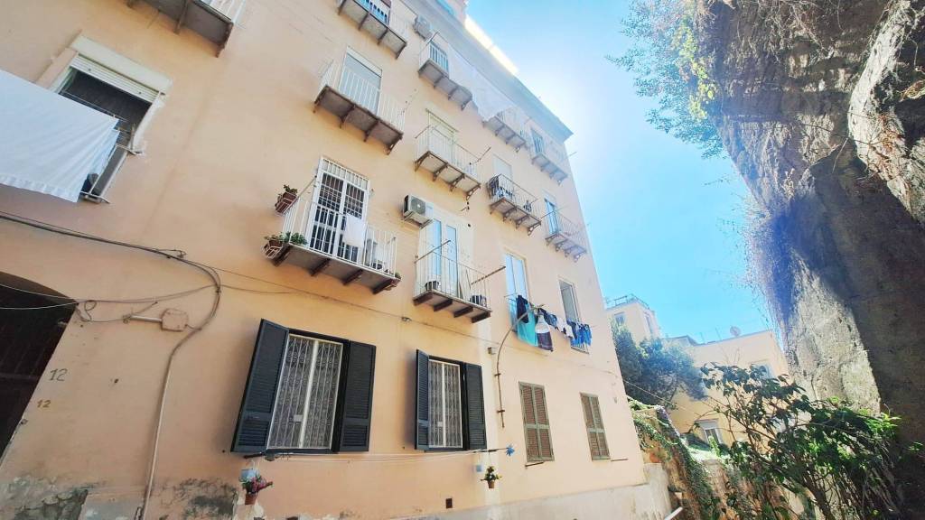 appartamento in vendita a Napoli in zona Vomero