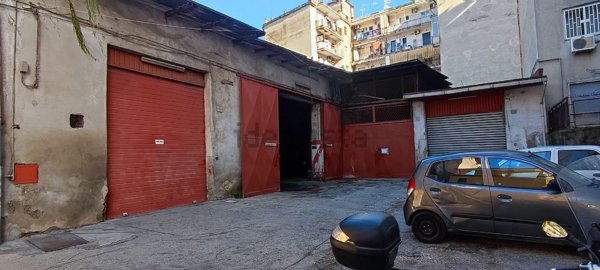 appartamento in vendita a Napoli in zona Secondigliano