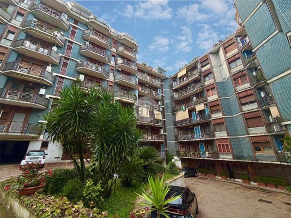appartamento in vendita a Napoli in zona Vomero