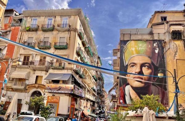 appartamento in vendita a Napoli in zona Pendino / San Giuseppe