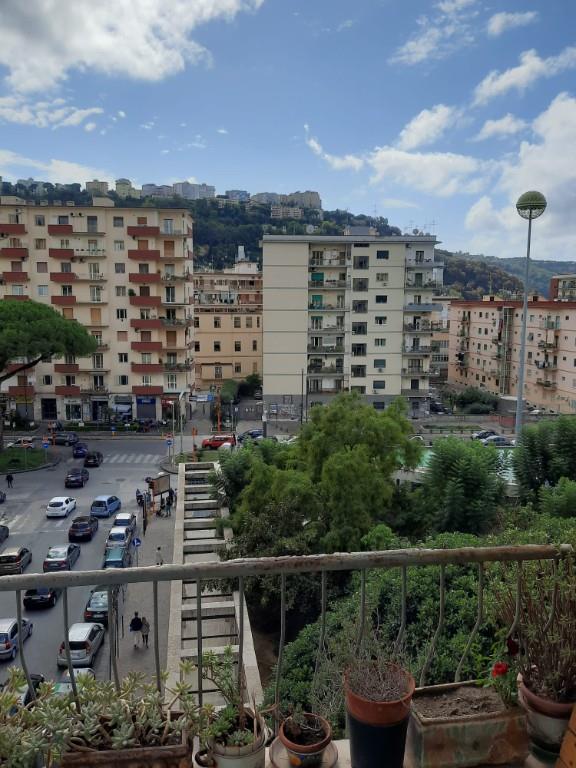 appartamento in vendita a Napoli in zona Fuorigrotta