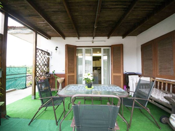 appartamento in vendita a Napoli in zona Pianura