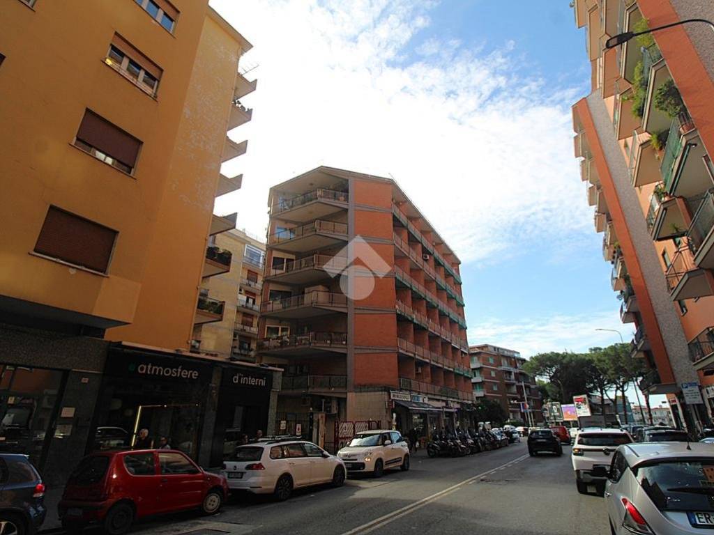 appartamento in vendita a Napoli in zona Vomero