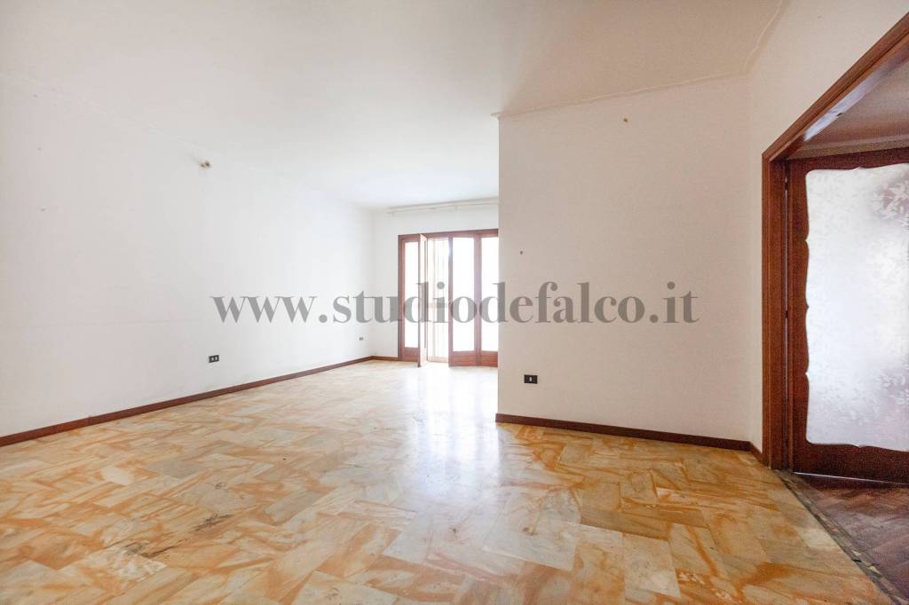 appartamento in vendita a Napoli in zona Posillipo