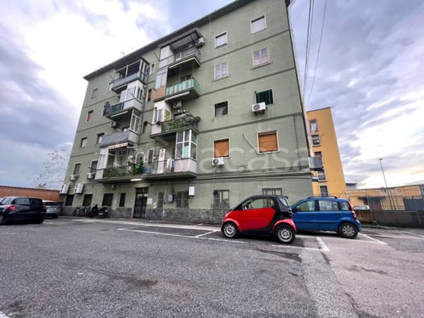 appartamento in vendita a Napoli in zona San Giovanni a Teduccio