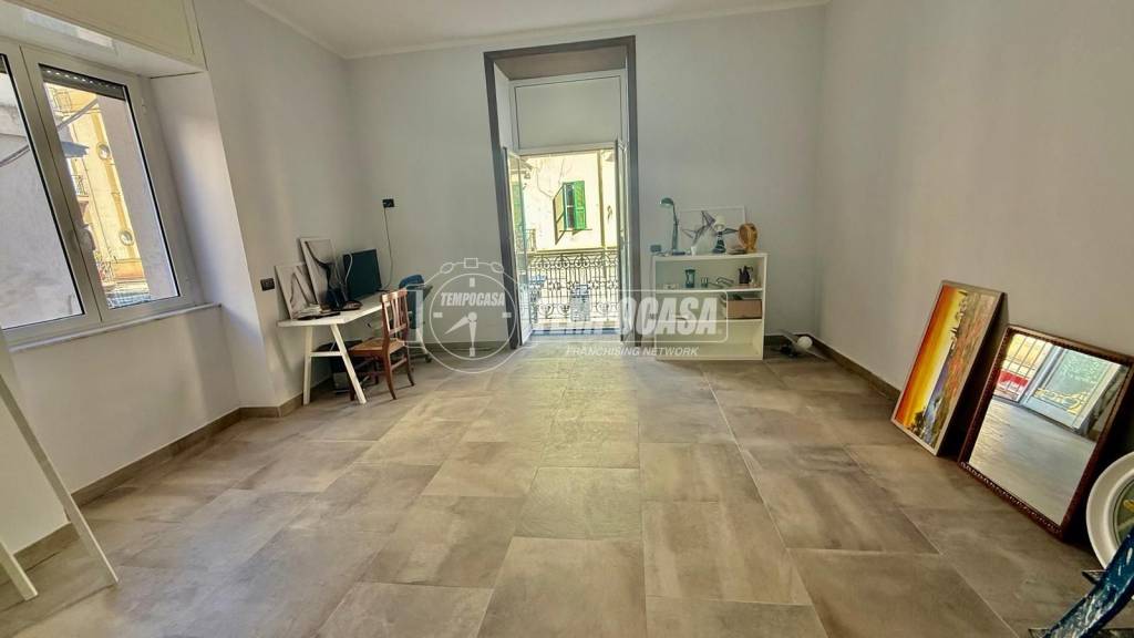 appartamento in vendita a Napoli in zona Fuorigrotta