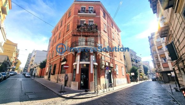 appartamento in vendita a Napoli in zona Vomero