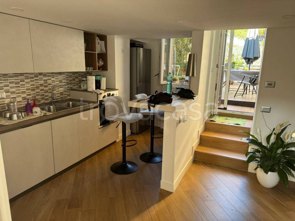 appartamento in vendita a Napoli in zona Capodimonte / Colli Aminei