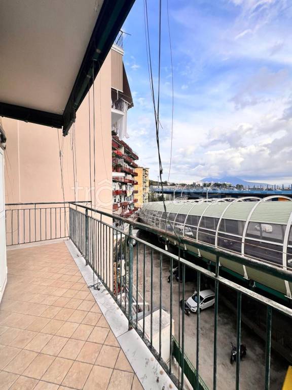 appartamento in vendita a Napoli in zona Capodichino