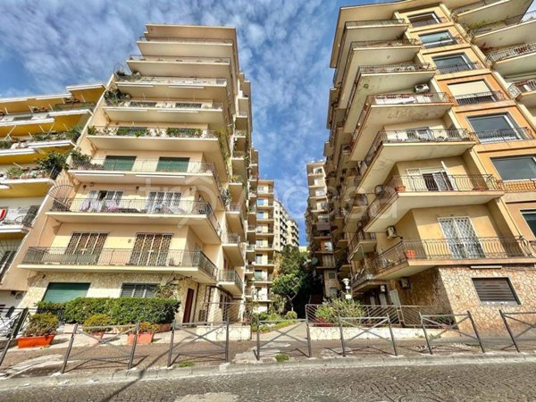 appartamento in vendita a Napoli in zona Vomero