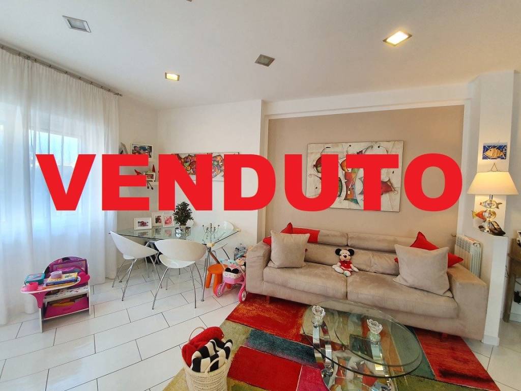 appartamento in vendita a Napoli in zona Vomero