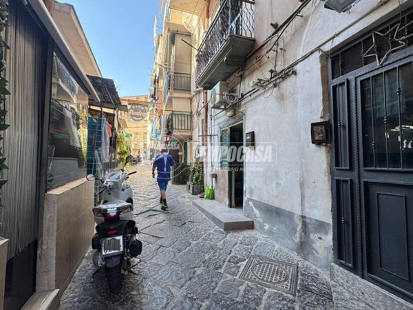 appartamento in vendita a Napoli
