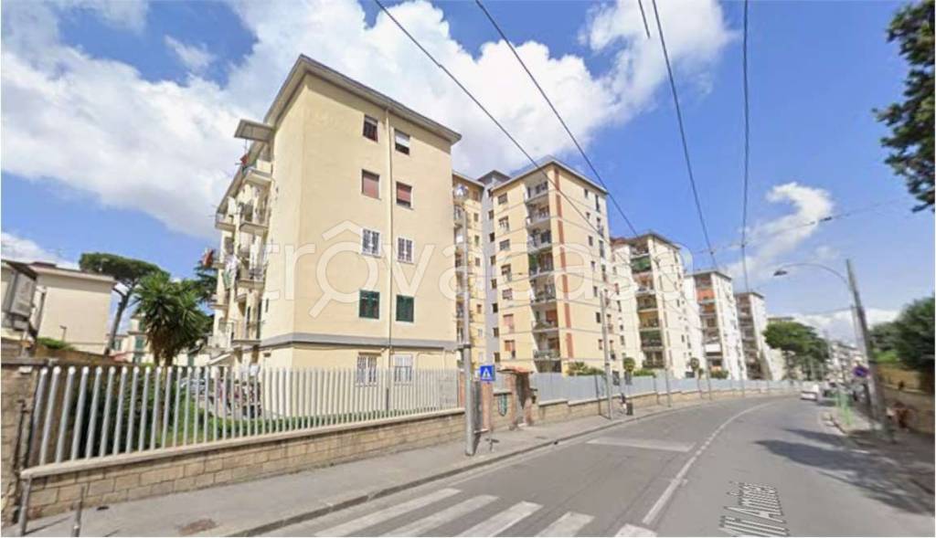 appartamento in vendita a Napoli in zona Capodimonte / Colli Aminei