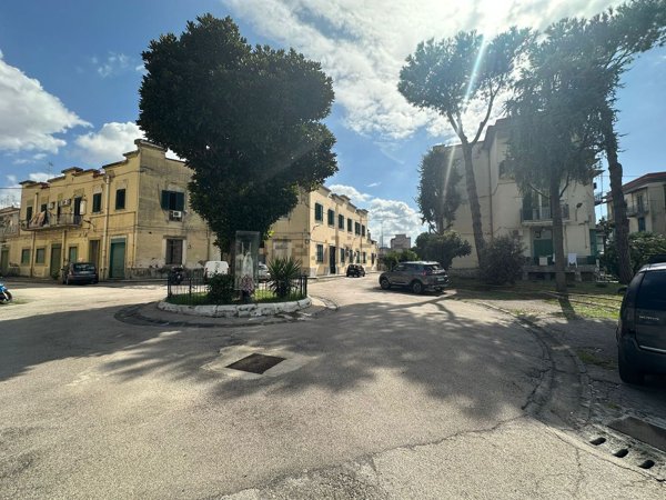 appartamento in vendita a Napoli in zona San Giovanni a Teduccio
