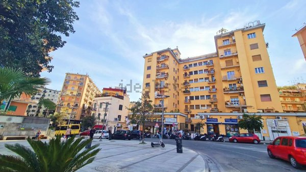 appartamento in vendita a Napoli in zona Arenella