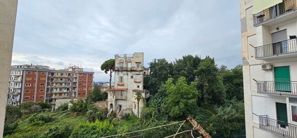 appartamento in vendita a Napoli in zona Camaldoli