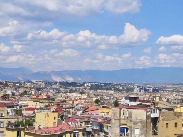 appartamento in vendita a Napoli