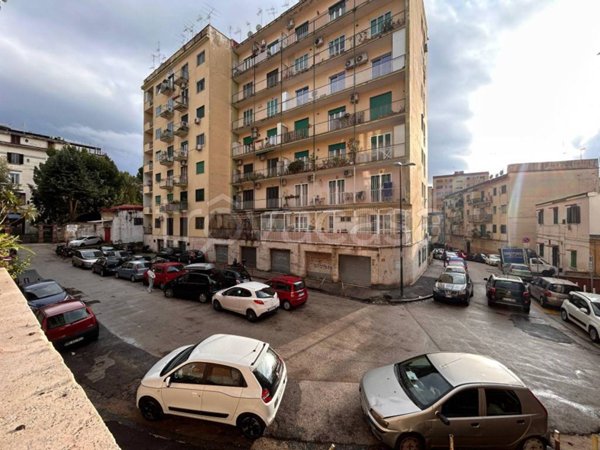 appartamento in vendita a Napoli in zona Arenella