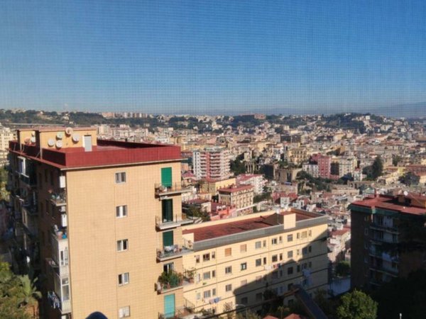 appartamento in vendita a Napoli in zona Arenella