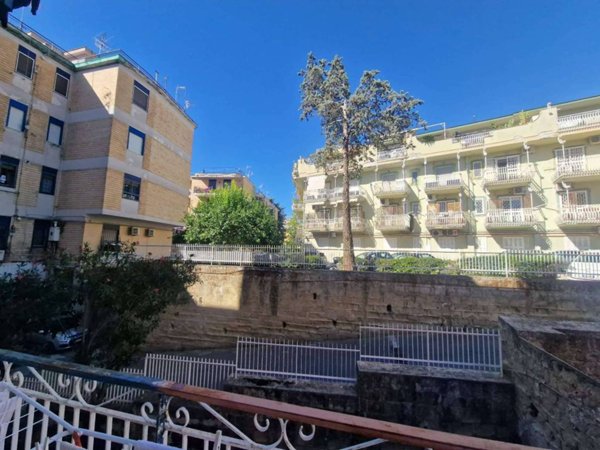 appartamento in vendita a Napoli in zona Soccavo