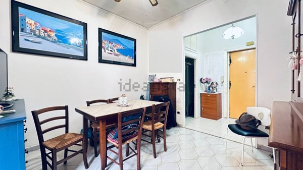 appartamento in vendita a Napoli in zona San Lorenzo