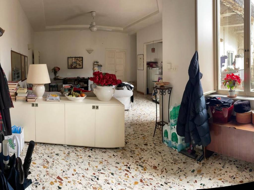 appartamento in vendita a Napoli in zona Arenella