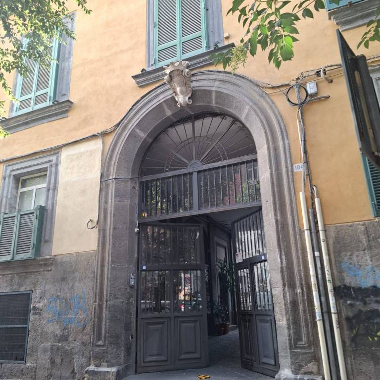 appartamento in vendita a Napoli
