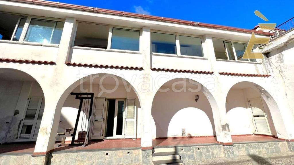 casa indipendente in vendita a Napoli in zona Chiaiano