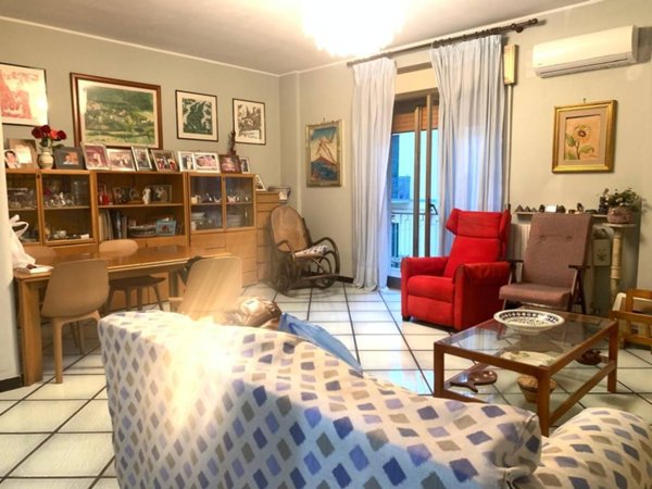 appartamento in vendita a Napoli in zona Pendino / San Giuseppe