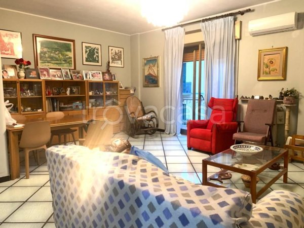 appartamento in vendita a Napoli in zona Pendino / San Giuseppe