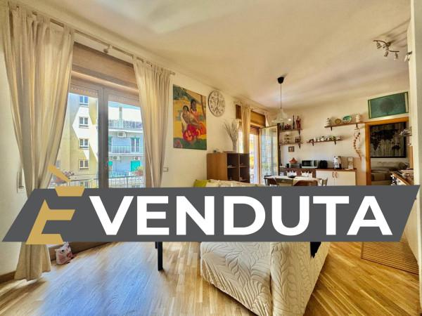 appartamento in vendita a Napoli in zona Arenella