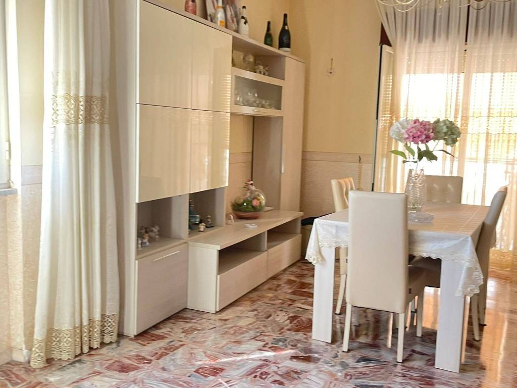 appartamento in vendita a Napoli in zona Chiaiano