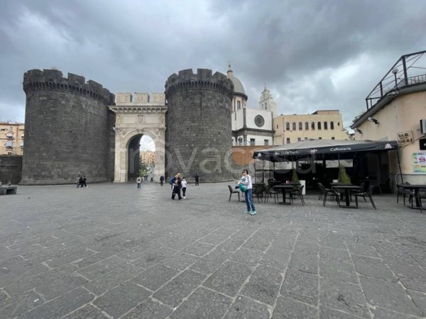 appartamento in vendita a Napoli in zona Pendino / San Giuseppe