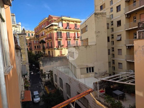 appartamento in vendita a Napoli