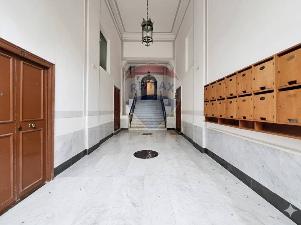 casa indipendente in vendita a Napoli in zona Posillipo