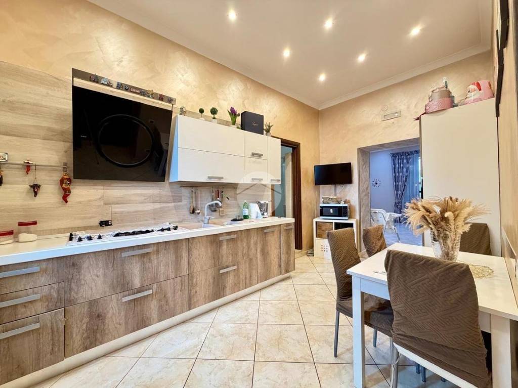 appartamento in vendita a Napoli in zona San Pietro a Patierno