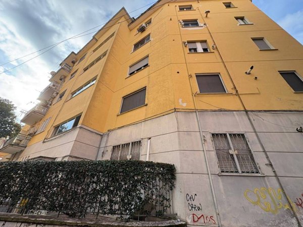 appartamento in vendita a Napoli in zona Arenella