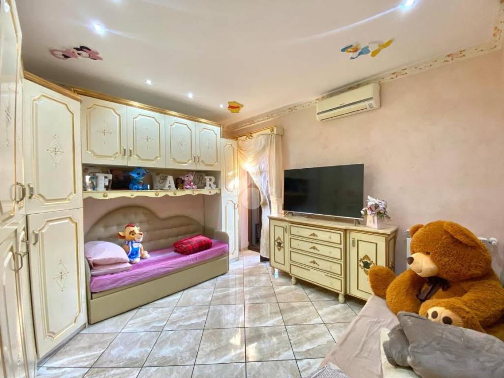 appartamento in vendita a Napoli in zona Secondigliano