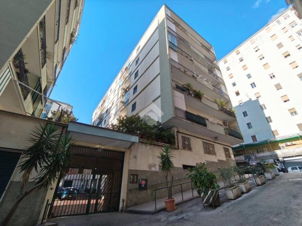 appartamento in vendita a Napoli in zona Vomero