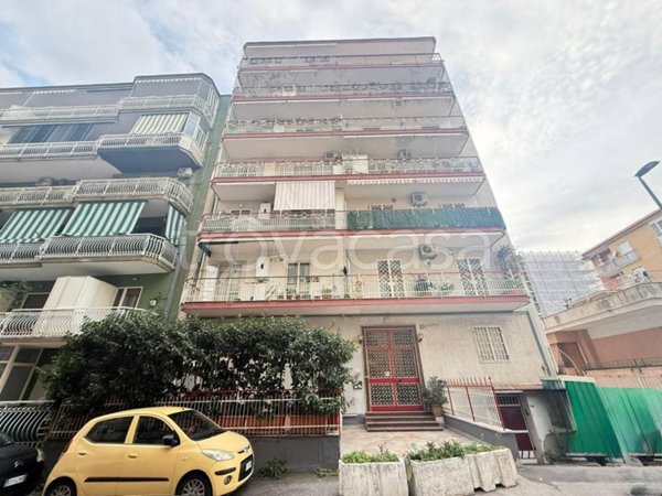 appartamento in vendita a Napoli in zona Pianura