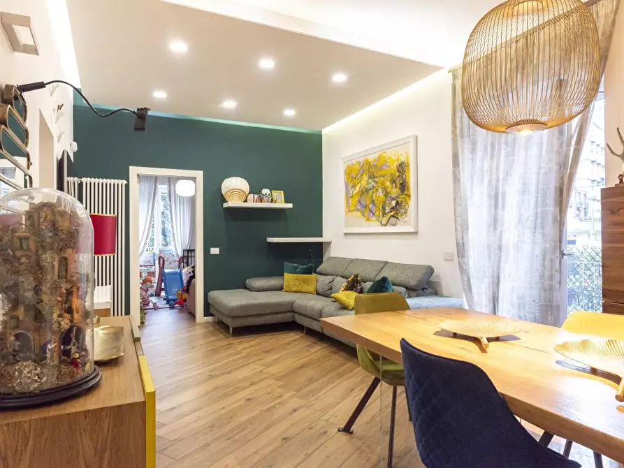 appartamento in vendita a Napoli in zona Avvocata