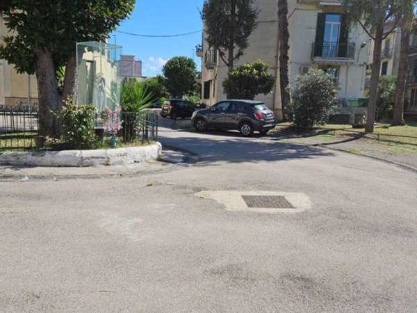 appartamento in vendita a Napoli in zona San Giovanni a Teduccio