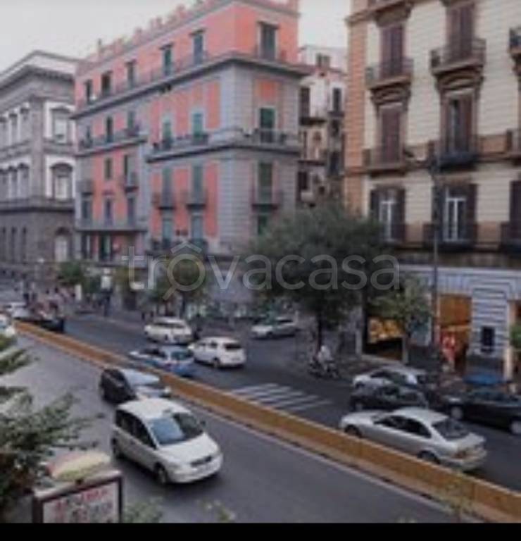 ufficio in vendita a Napoli in zona Pendino / San Giuseppe