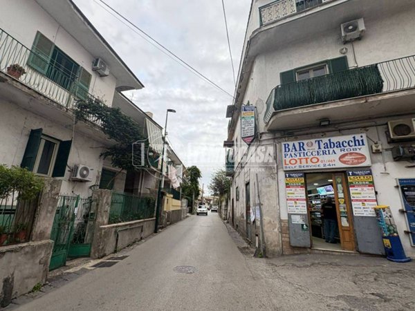 appartamento in vendita a Napoli in zona Chiaiano